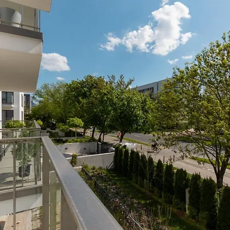 Apartment Boutiq Park Elegant With Parking By Renters