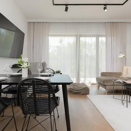 Apartment Boutiq Park Elegant With Parking By Renters *